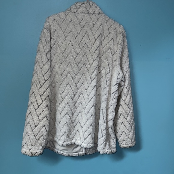 Jacket - Picture 6 of 6